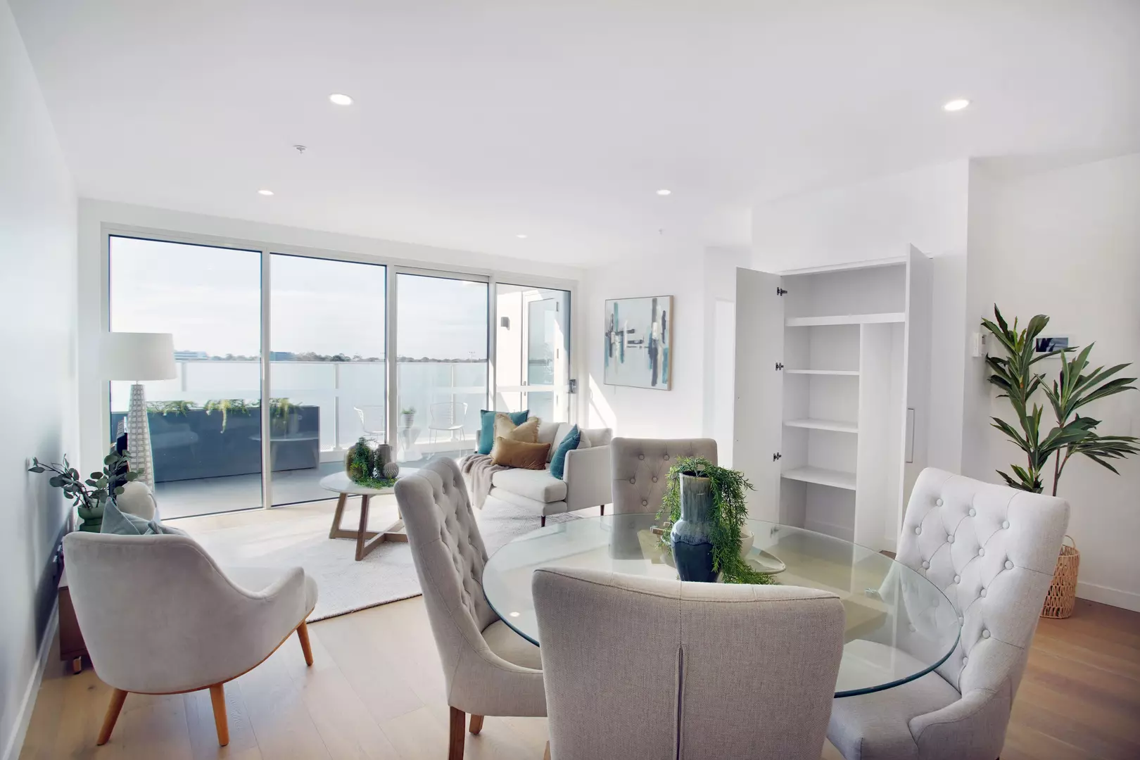 404, Spacious Beauty for Modern Living at The Healey