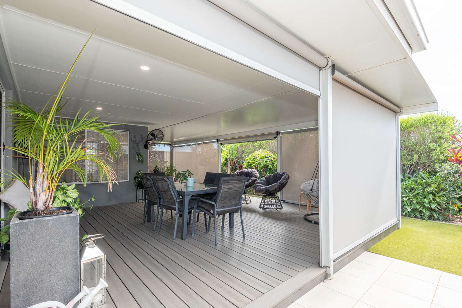 Travel, Relax, Entertain - The Ultimate Over-50’s RV Home 