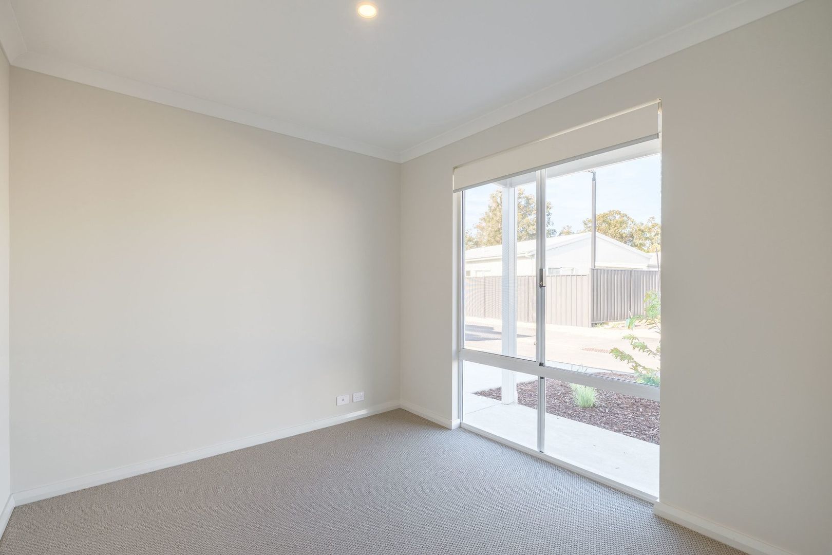 Spacious 3-bed home with outdoor alfresco