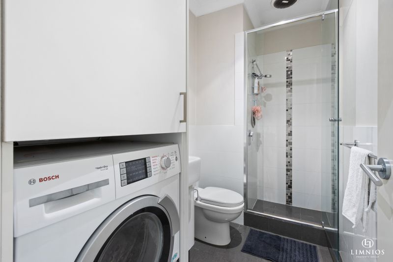 Top Floor Apartment