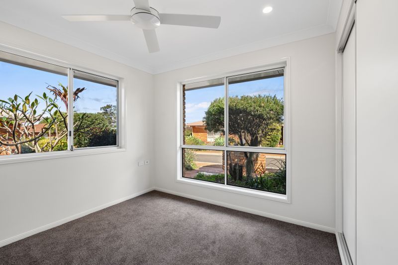 Downsize without compromise!!! Spacious, Stylish and Fantastically located.