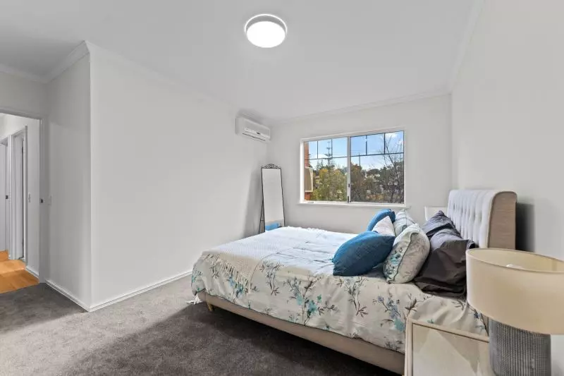 Three Bedroom Retirement Home, Don't Miss Out.....