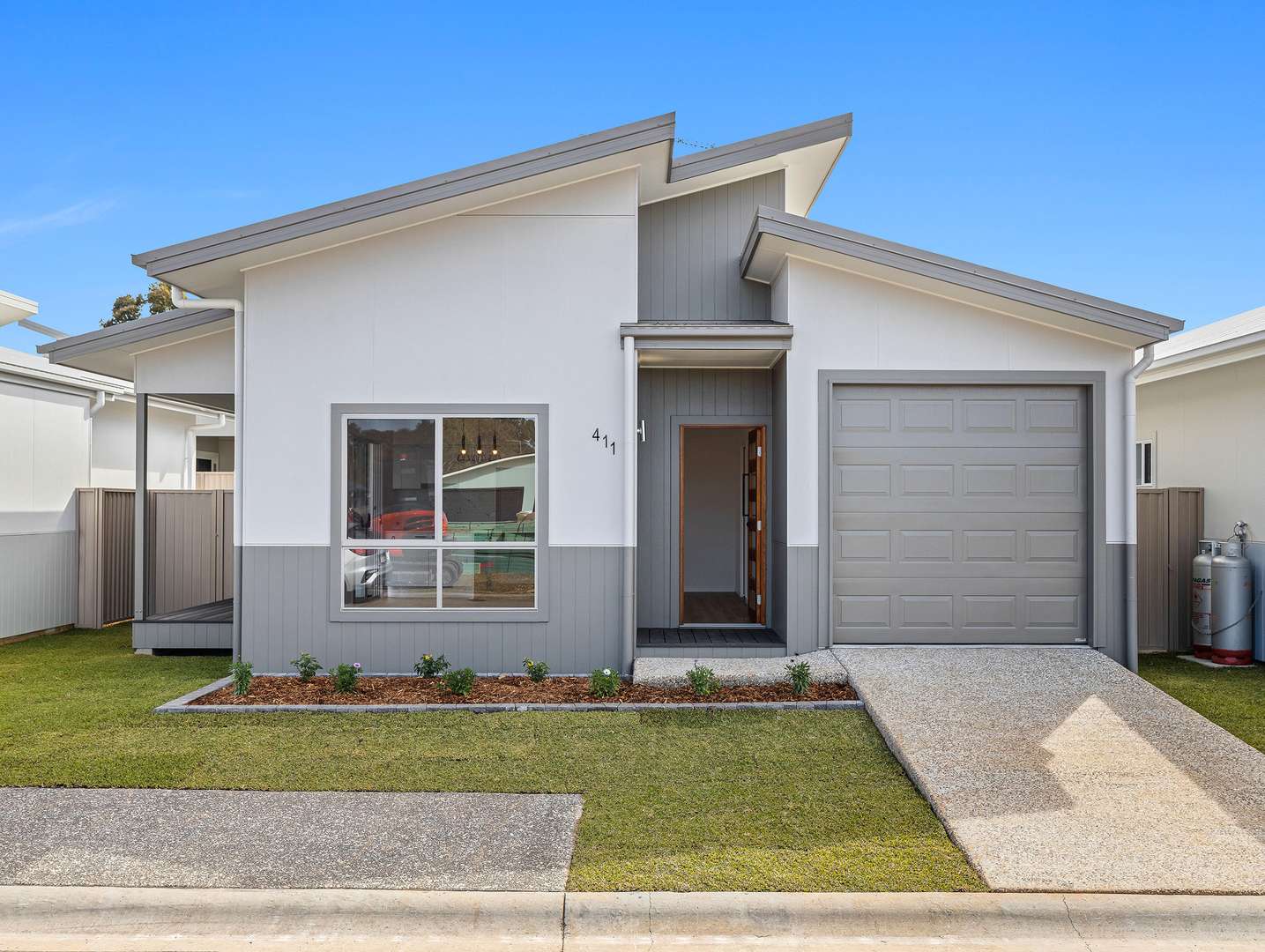 Stylish & Perfectly Positioned