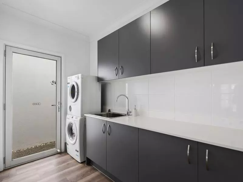 Site 89 - Established Portsea