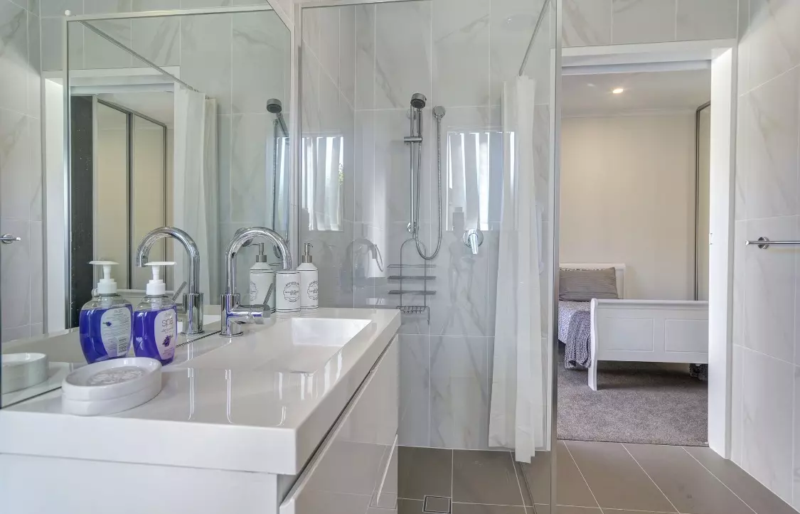 Spacious Serviced Apartment