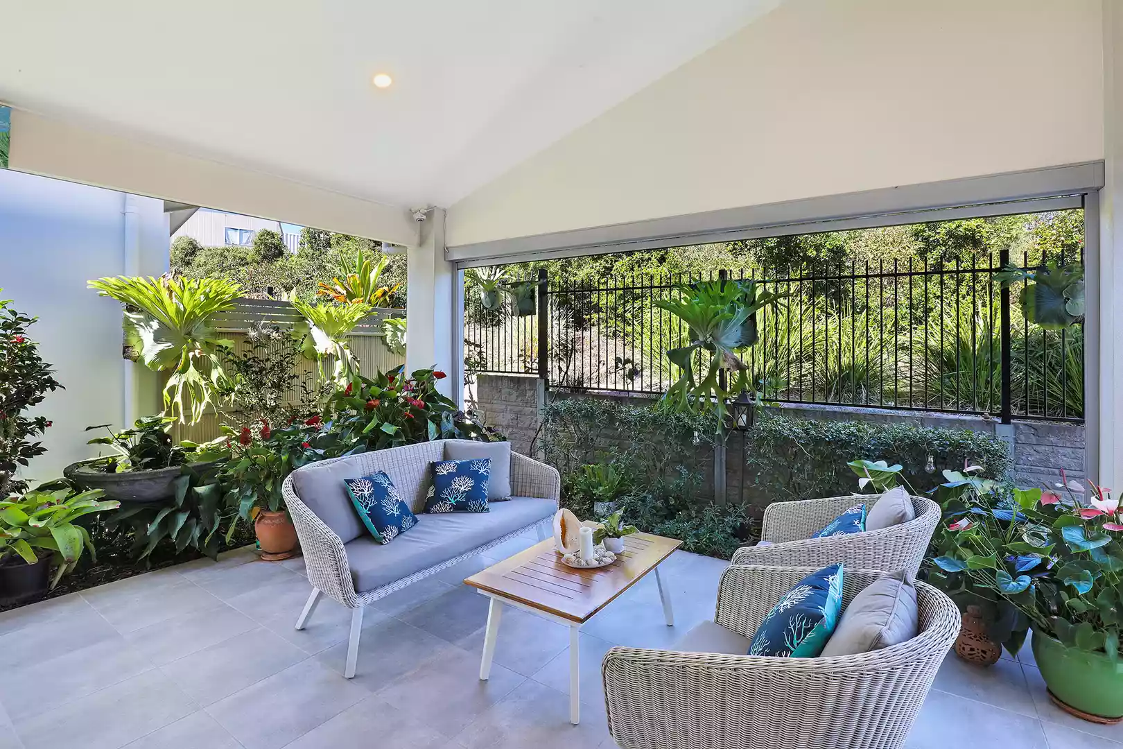 Where Living Is Easy! - Villa 193