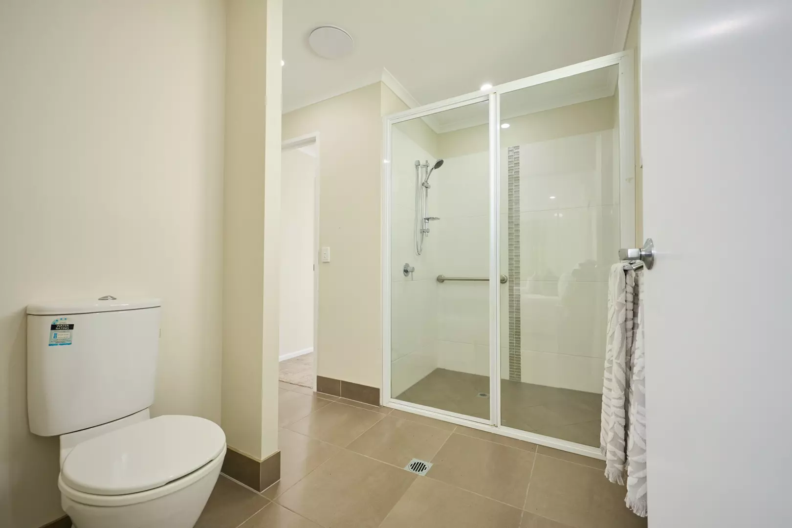 Oak Tree Retirement Village Cairns - Villa 68 - 2 Bed + 1 Bath + Study 