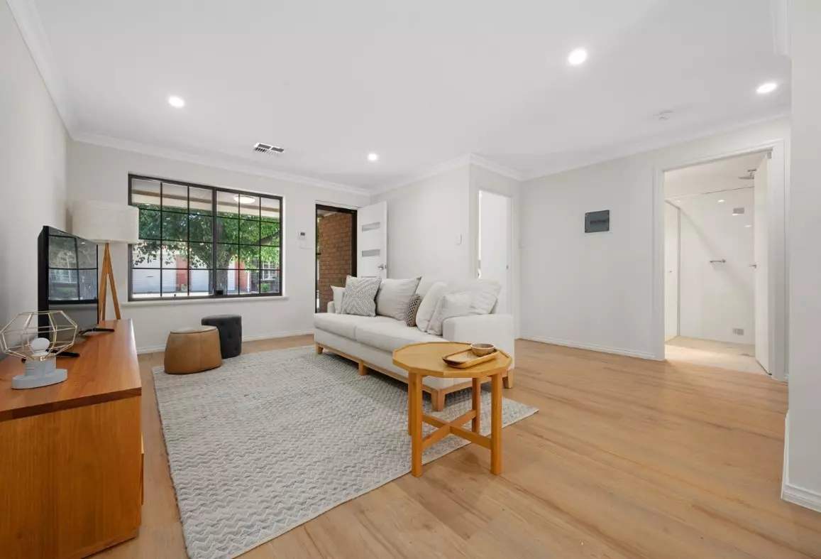 32/33 Sylvan Way, Grange