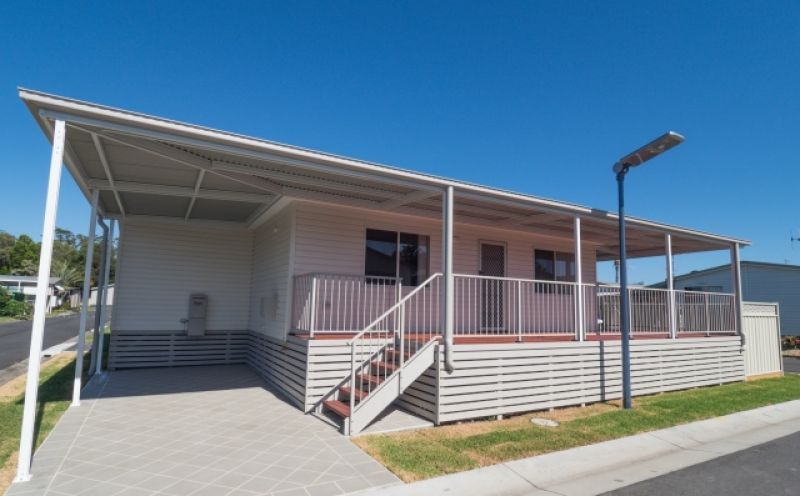 New Home, New Lifestyle at Crystal Waters Estate