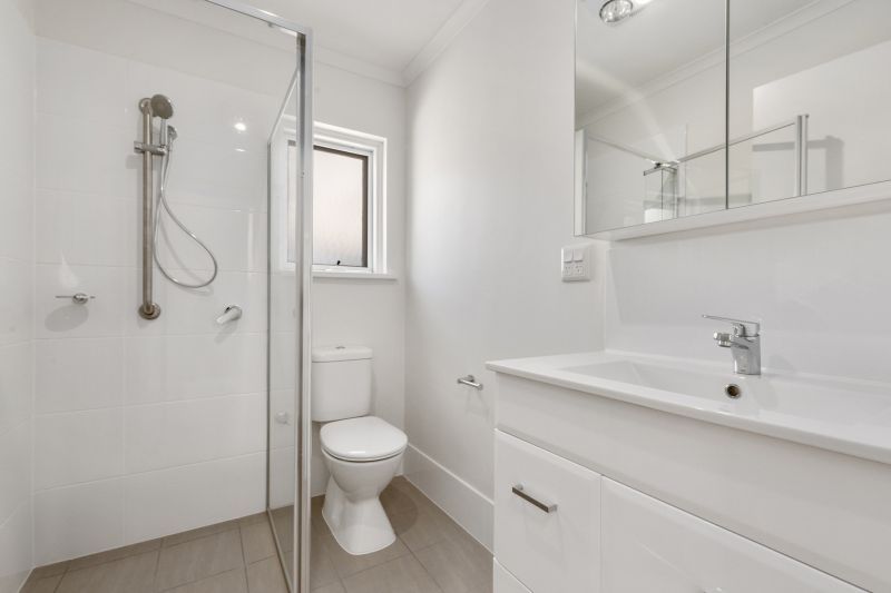 Newly renovated - 2 bedroom home - *Please meet at Admin Office for Open Inspections*