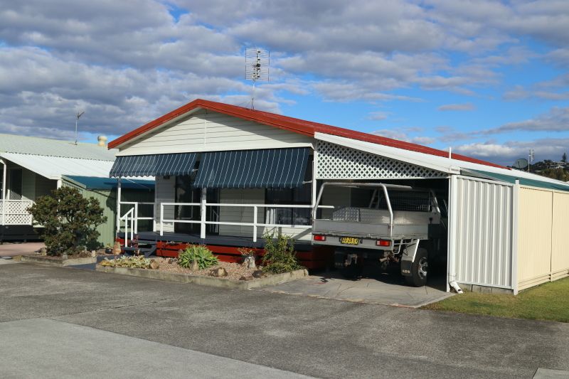 Tweed Broadwater Village, an Over 50's Pet Friendly Lifestyle Village