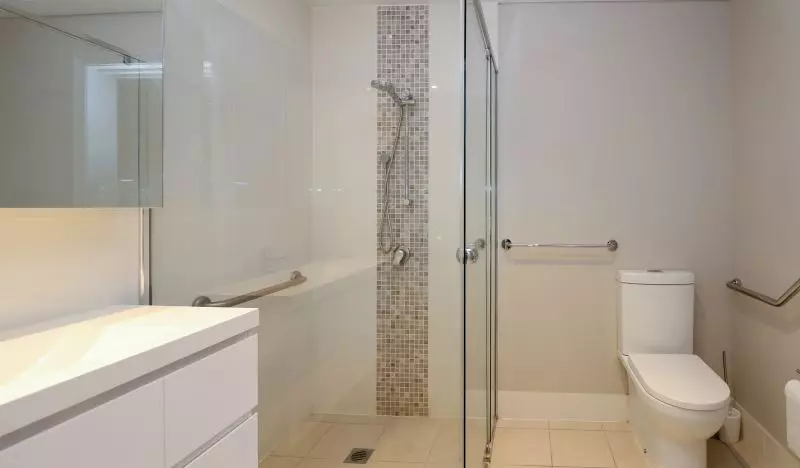 21/43 Taylor Street, Woolloongabba - 2 Bedroom apartment - wake up to the beautiful surrounds!