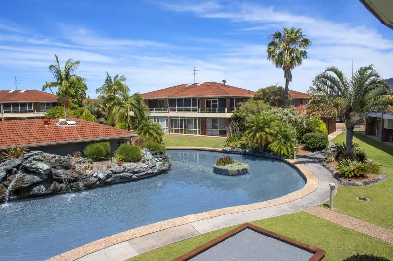 Under offer- Ground unit in a stunning waterfront location at the Governor's