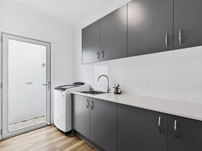 Site 89 - Established Portsea