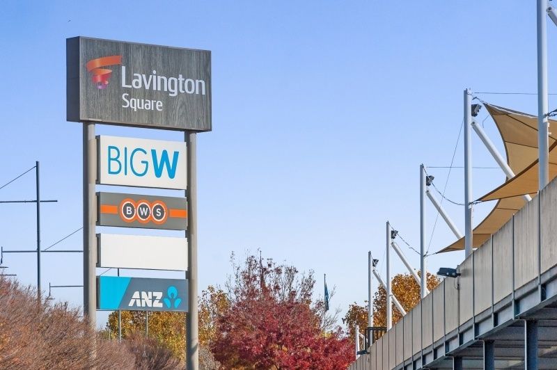 STUNNING STYLE WITH MODERN FEATURES