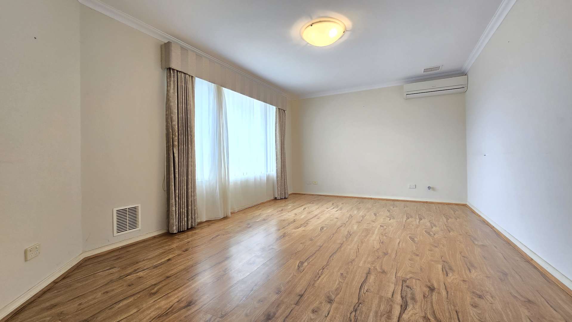 Under Offer! Villa 6 at Joseph Banks Estate - Fully Refurbished Before Settlement