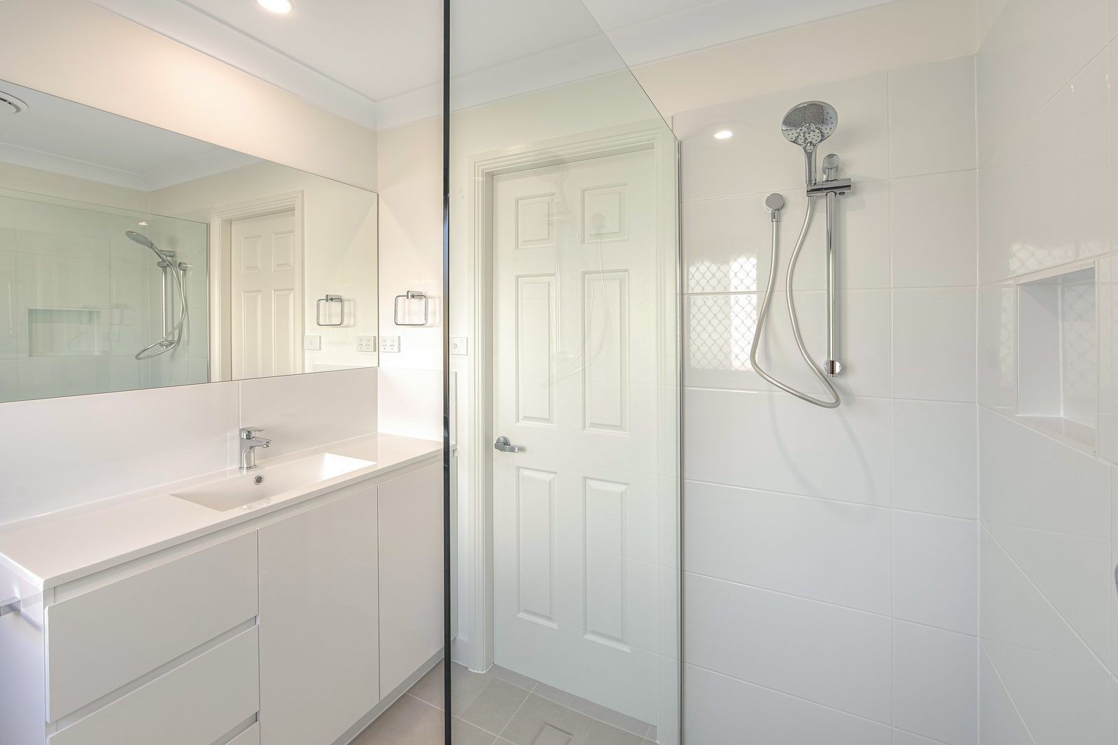 Refreshed Living at Lakeside