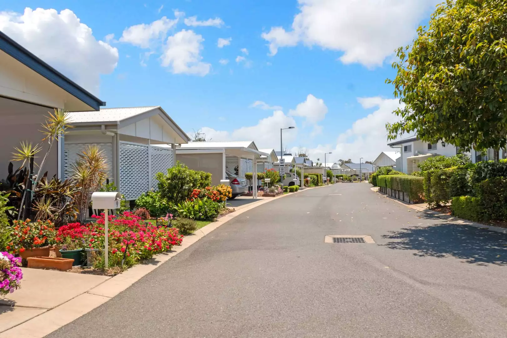 2 Bed + 1 Bath + Powder Room Villa 6