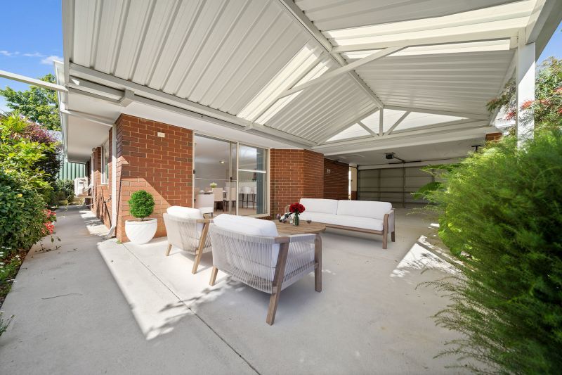 NOW UNDER OFFER - Spacious Outdoor Haven includes a Colourful Garden and Singing Birds