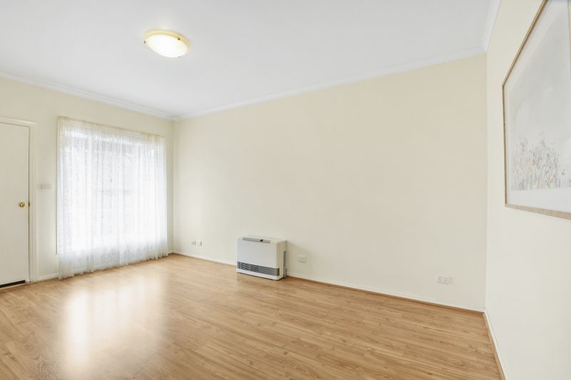 Bright Two Bedroom Home