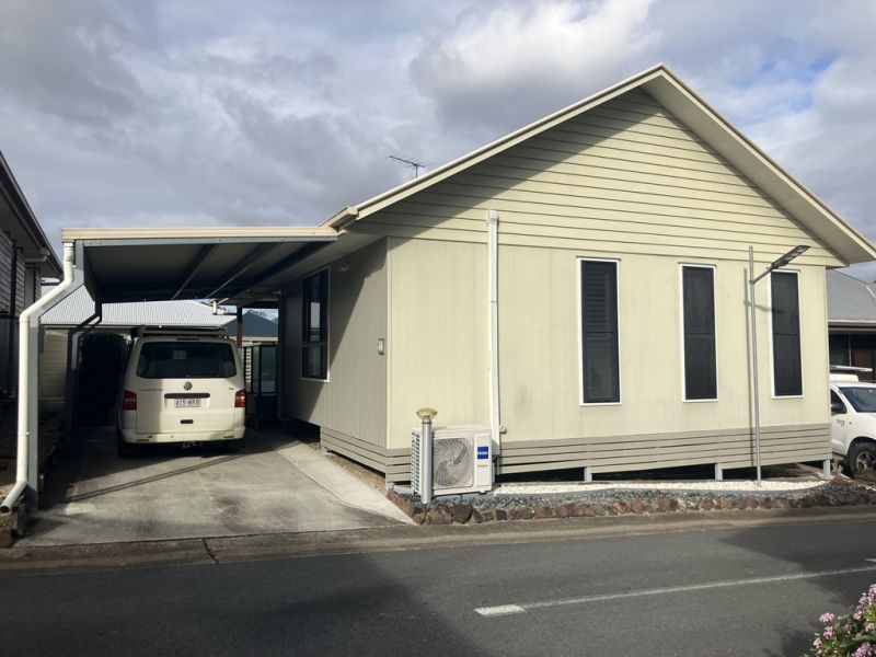 Great position in Charming Community.