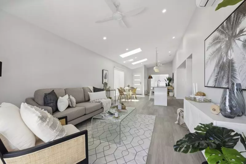 MOVE IN READY WITH MANY EXTRAS