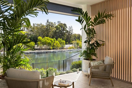 Your Luxurious Waterfront Oasis Awaits