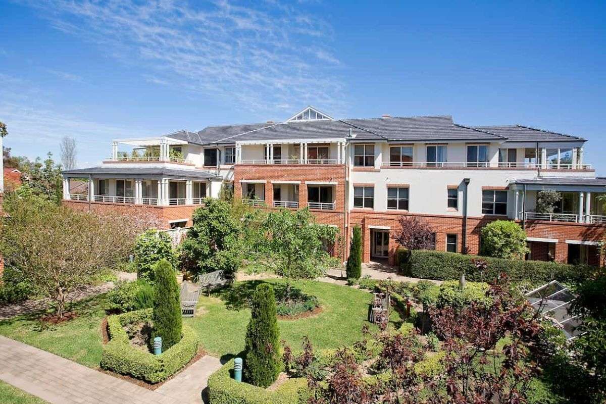 Sunny North Facing Two-Bedroom Apartment