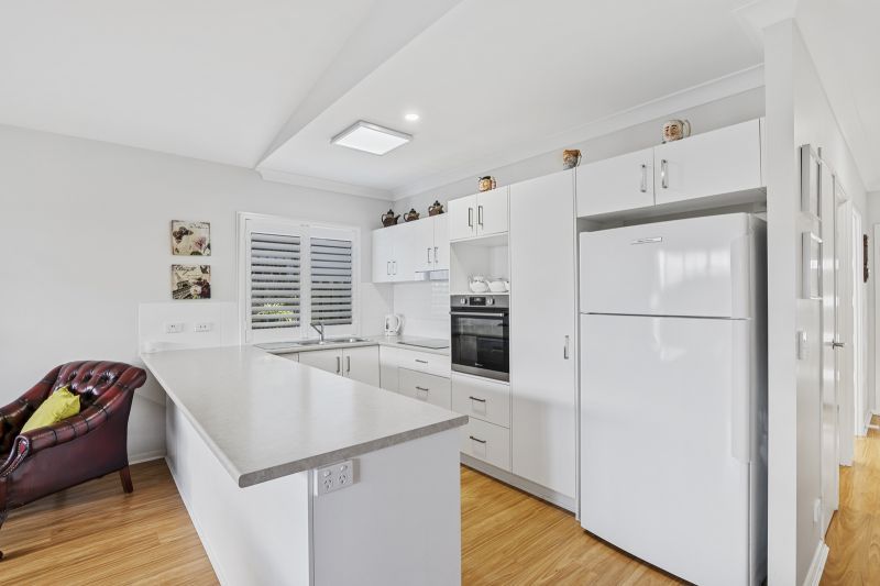 Modern Elegance in a Prime Location!