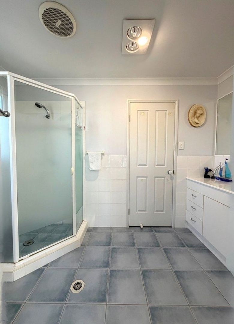 Very Motivated Owner Offers Over $499,000