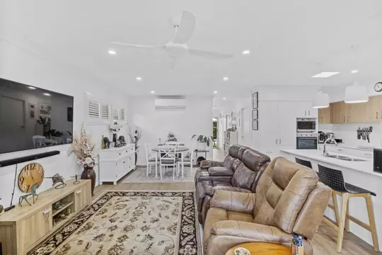 Quiet Street, Modern Design & Outdoor Space