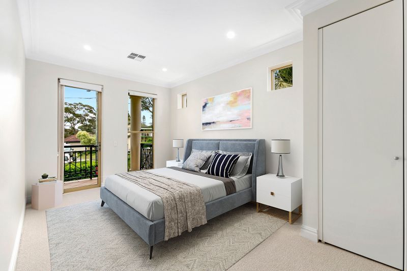 Sophisticated Living by the Bay