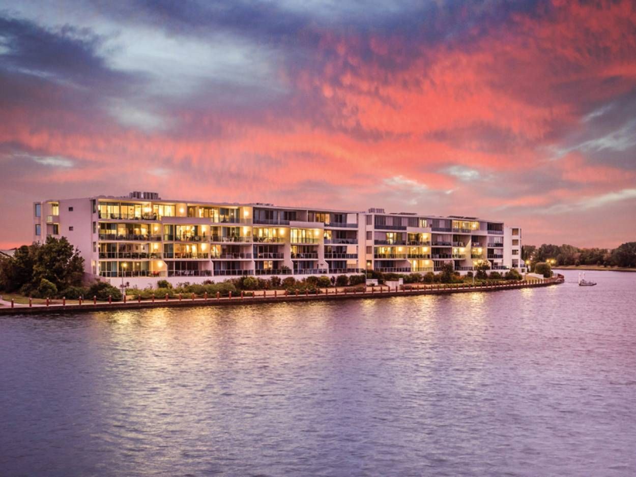 Living Choice Kawana Island