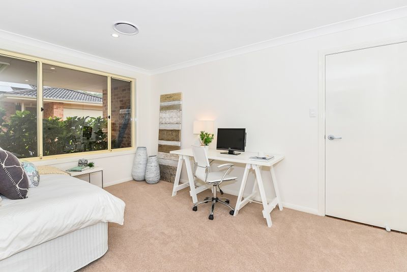 Stunning villa situated in a quiet cul de sac location with bushland setting