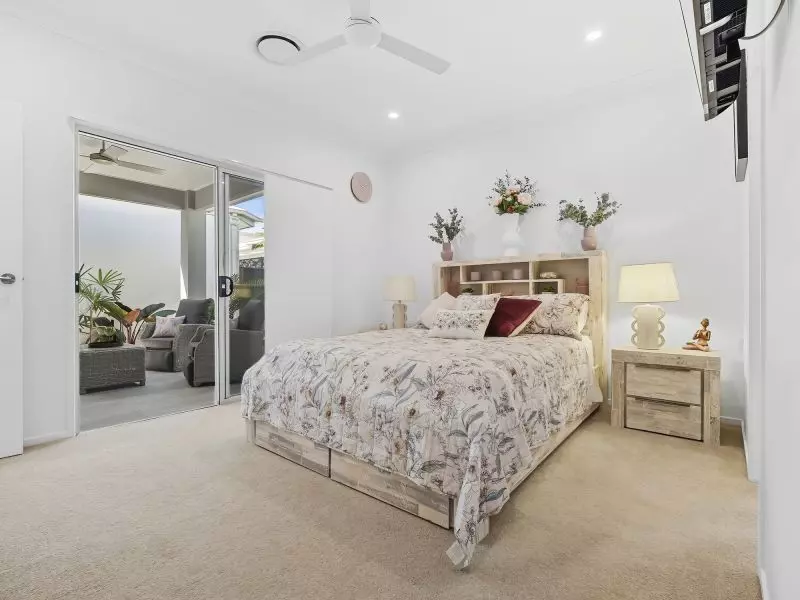 Site 84 - Established Avoca