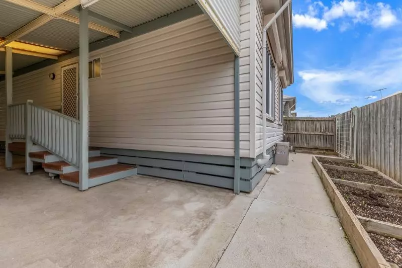 Charming Two-Bedroom Cottage