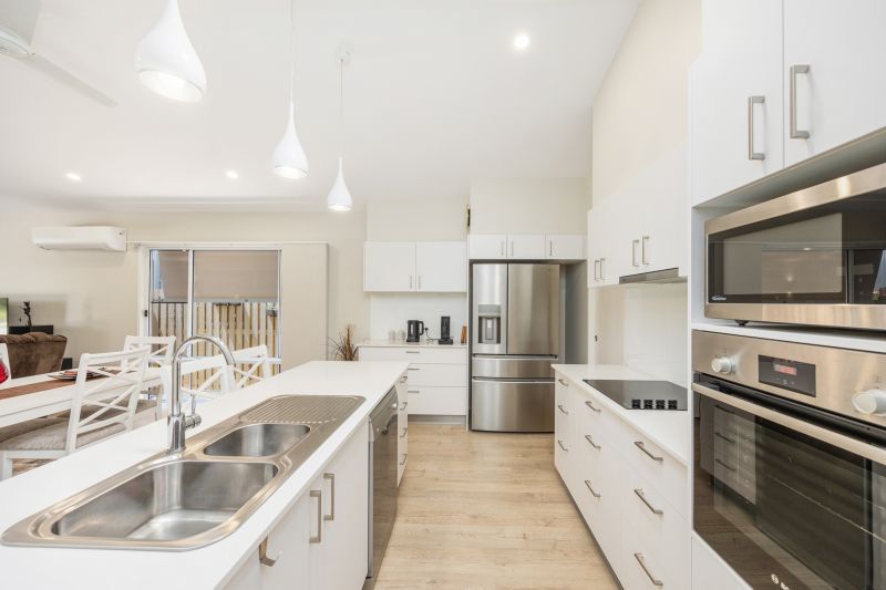 Bespoke Modern Home – Move-In Now - Ready for Effortless Living!