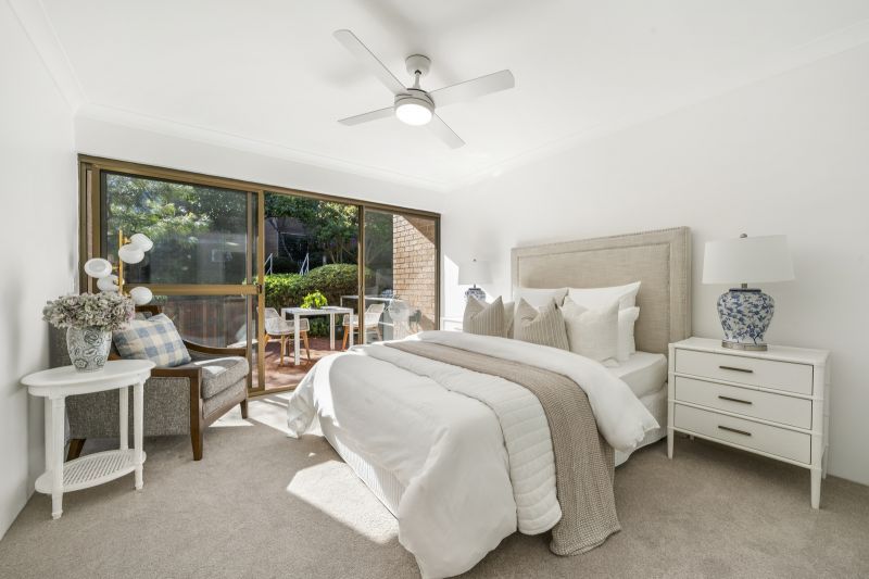 Refurbished large 2-bedroom unit with 4 outdoor spaces