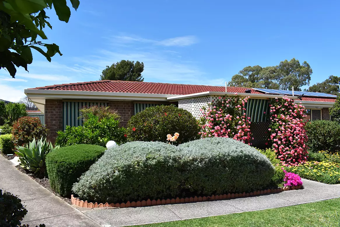 Resthaven Rostrevor ‘Leabrook Lodge’ Retirement Living offers 62 two-bedroom units close to Campbelltown Public Library, East Adelaide Healthcare, and Payneham Tavern.