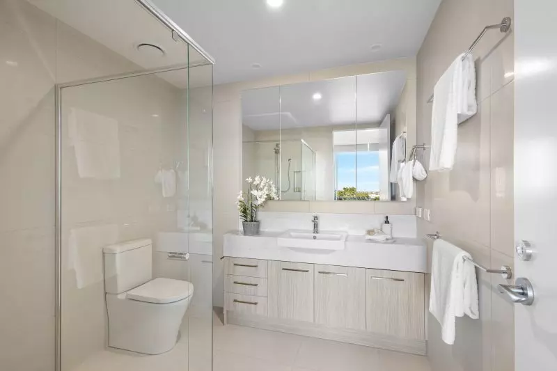 107 - The Emerald Penthouse