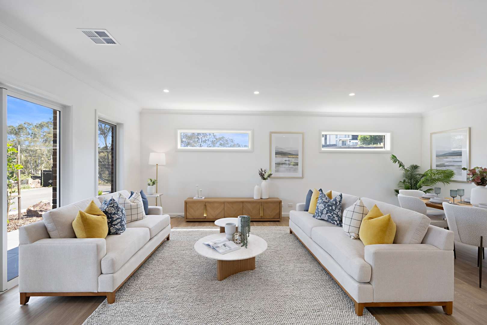 Single level stand alone villa