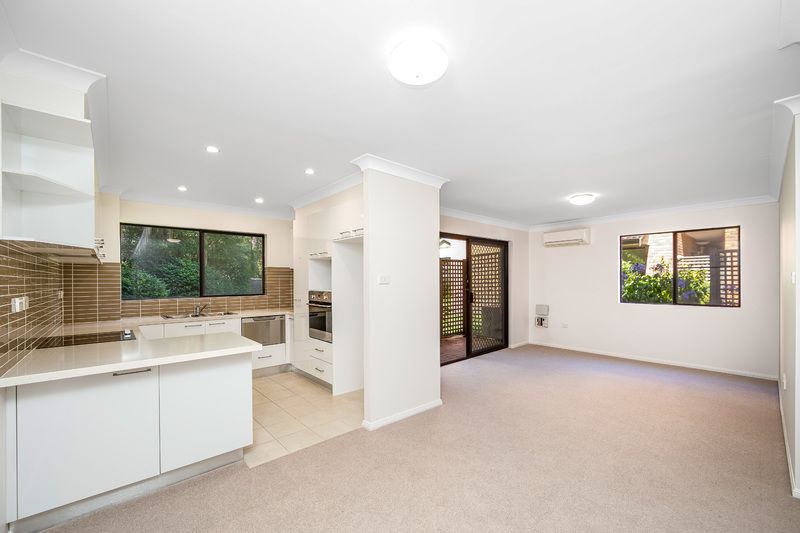 Modern, Northerly Aspect and Level Access