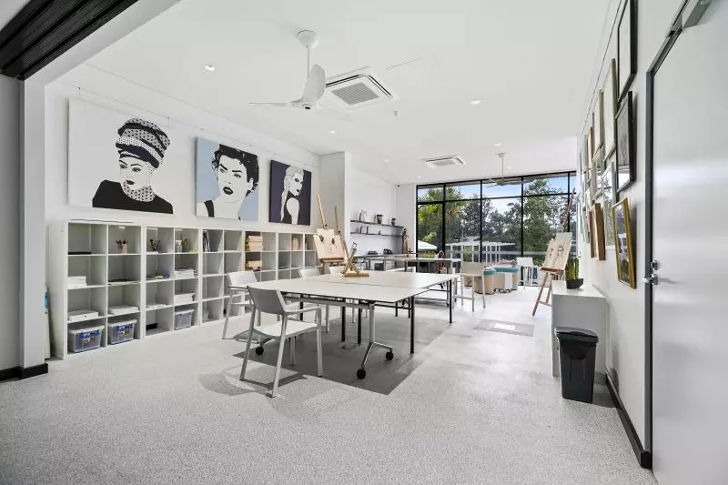 Established Sequoia IN IMMACULATE CONDITION