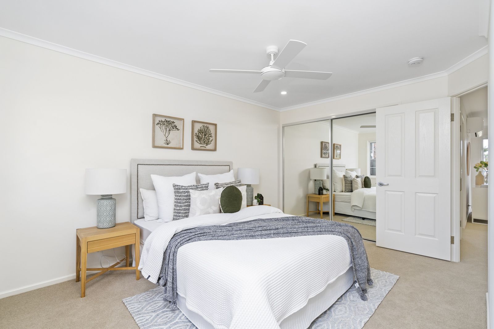 Discover strata-titled homes and a beautiful Albert River outlook