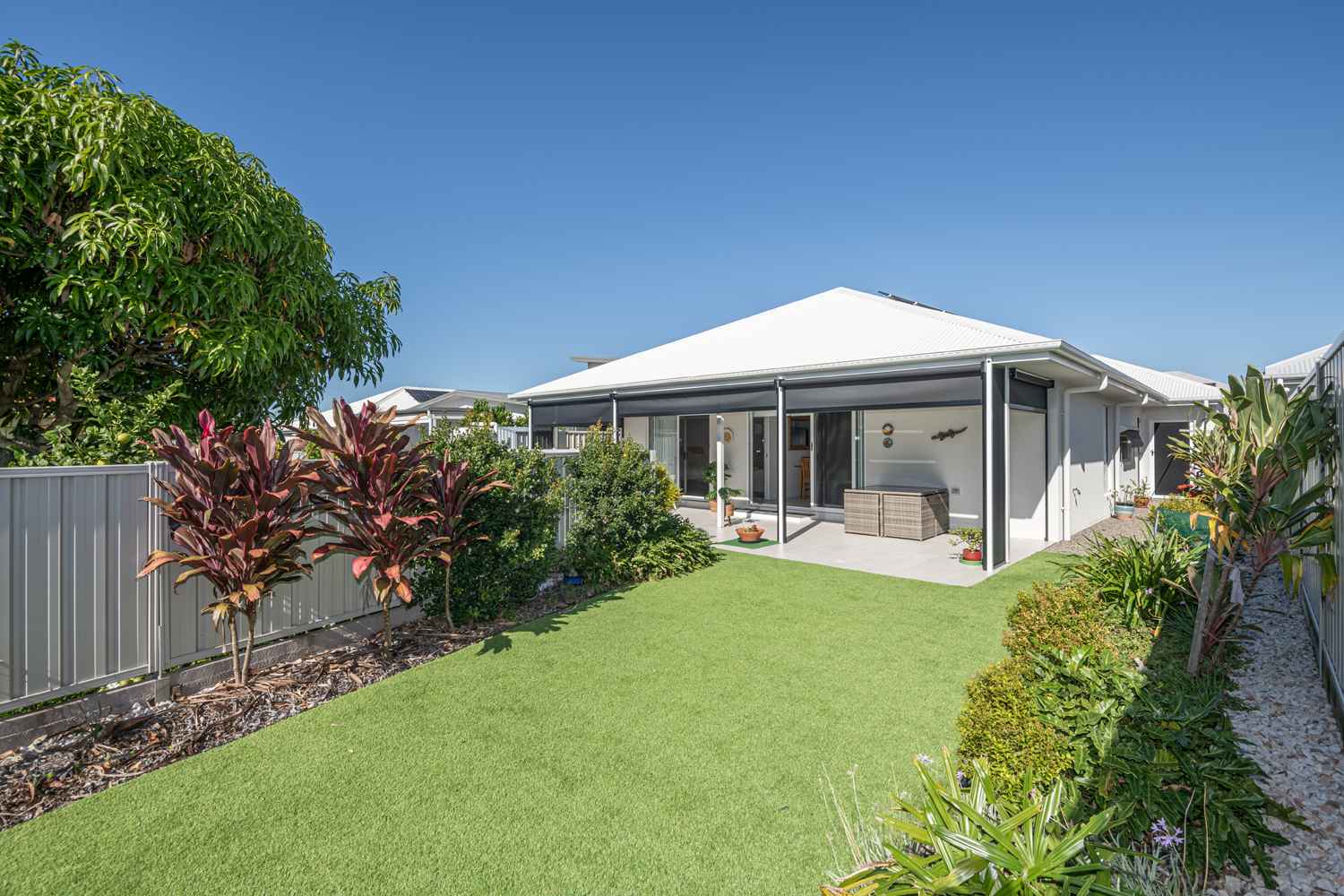 Contemporary Elegance Meets Timeless Design 