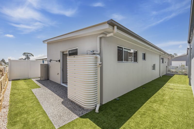 Pristine Home - Ready for you to move straight in!