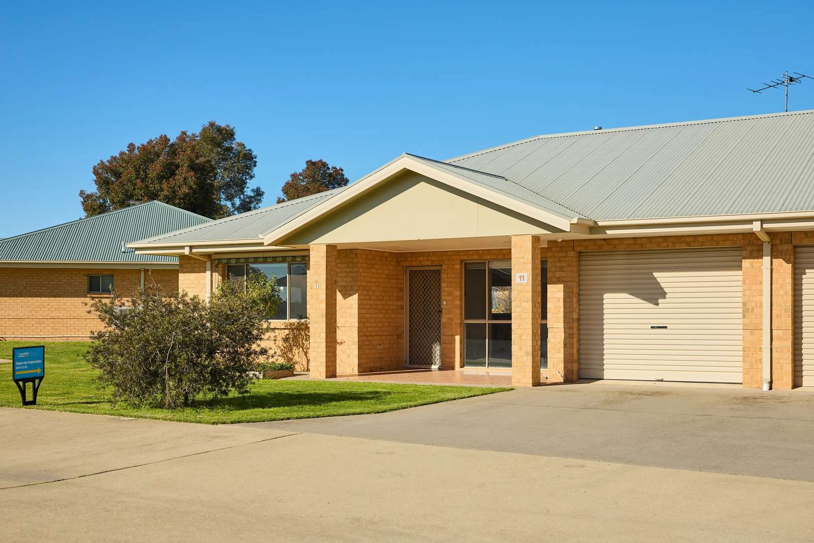 Southern Cross NSW - Karinya Village