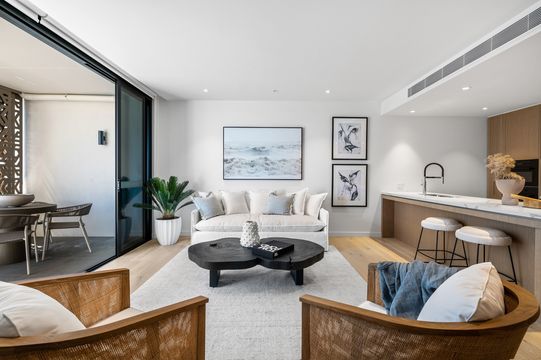 Apt 210 - Peaceful Courtyard Views & Light-Filled Living in a Stylish Modern Home