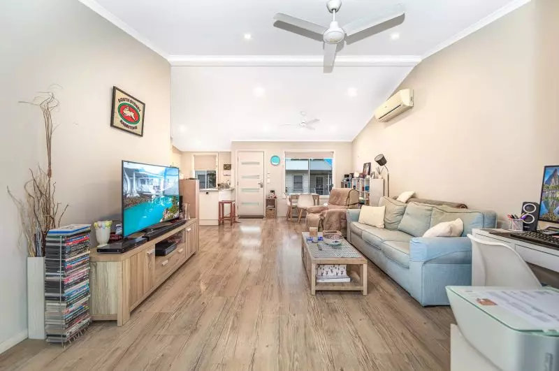 Easy, Community Living