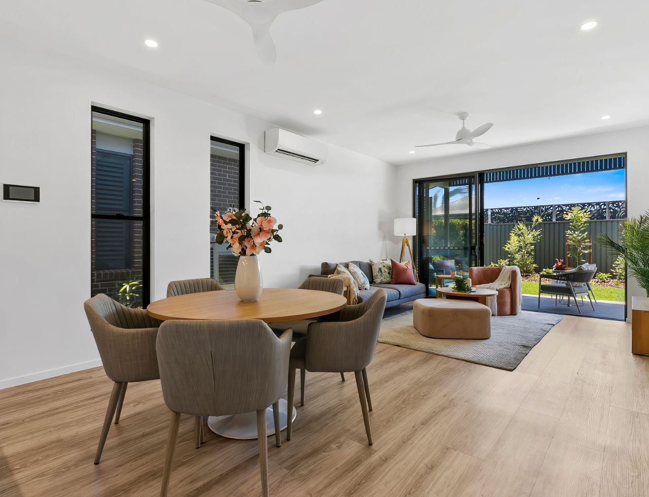 Brand new 2 bedroom, 2 bathroom retirement villa in Palmview.